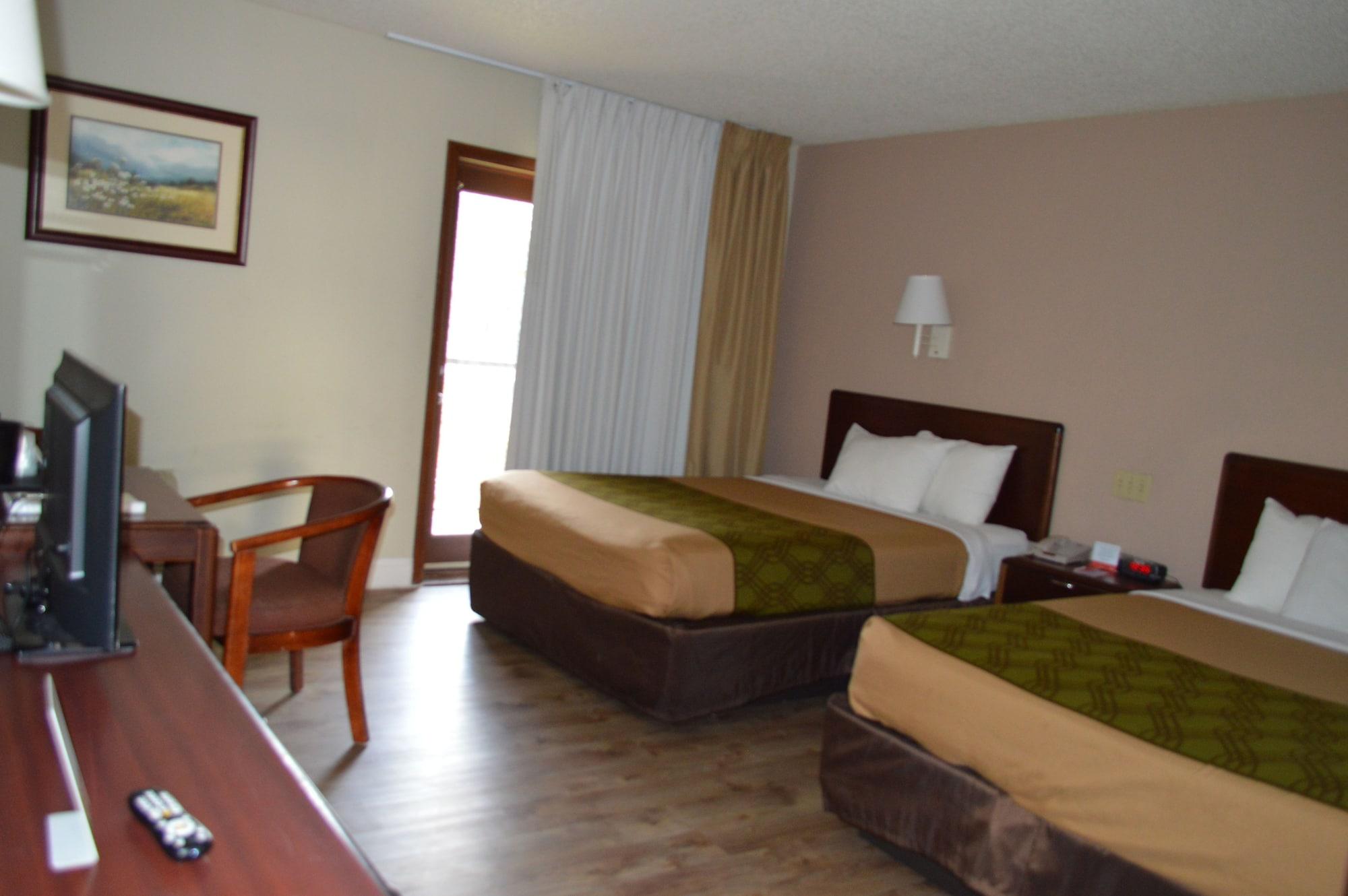 Econo Lodge Inn & Suites On The River Gatlinburg Εξωτερικό φωτογραφία