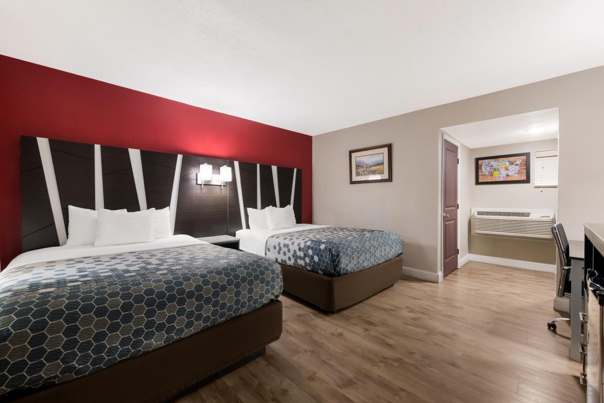 Econo Lodge Inn & Suites On The River Gatlinburg Εξωτερικό φωτογραφία